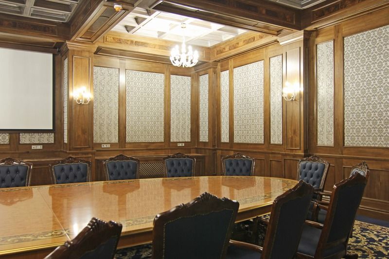 Orion Hotel Bichkek Extérieur photo The boardroom of the National Bank of Canada
