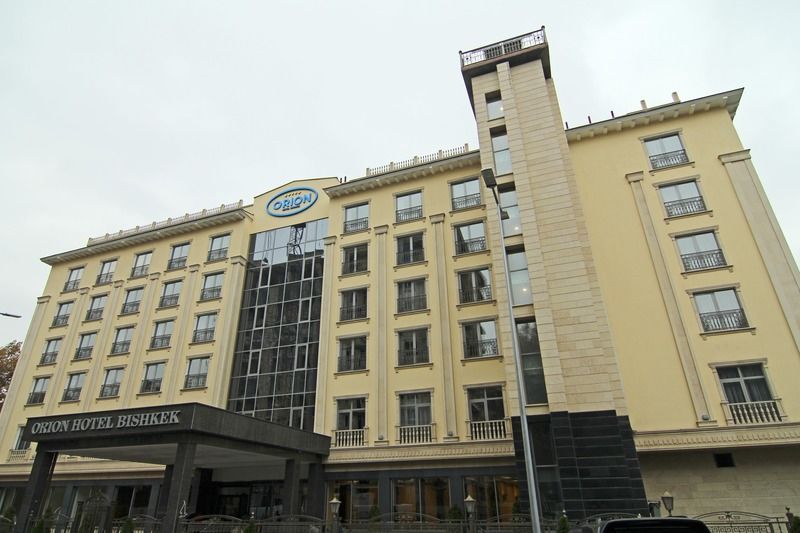 Orion Hotel Bichkek Extérieur photo The headquarters of the National University of Lesotho